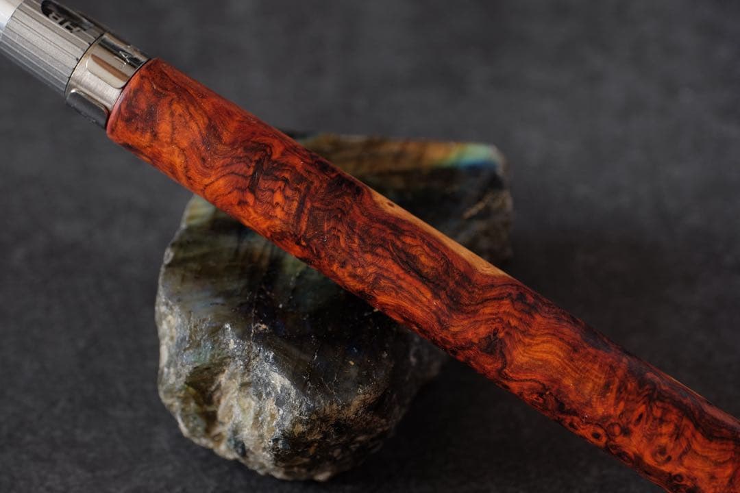 PG5木軸カスタム0213 高村杢工房 製図用シャープペンシル 極上花梨瘤