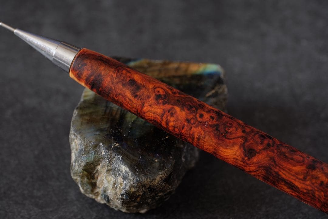 PG5木軸カスタム0213 高村杢工房 製図用シャープペンシル 極上花梨瘤