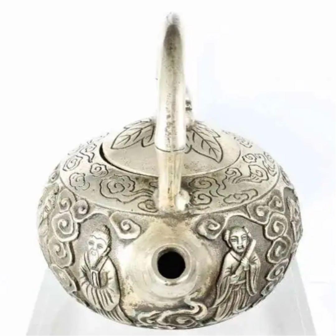 《清代乾隆銀壺》中国美術 中国古玩 年代物 人物雕刻時代 骨董古美術品