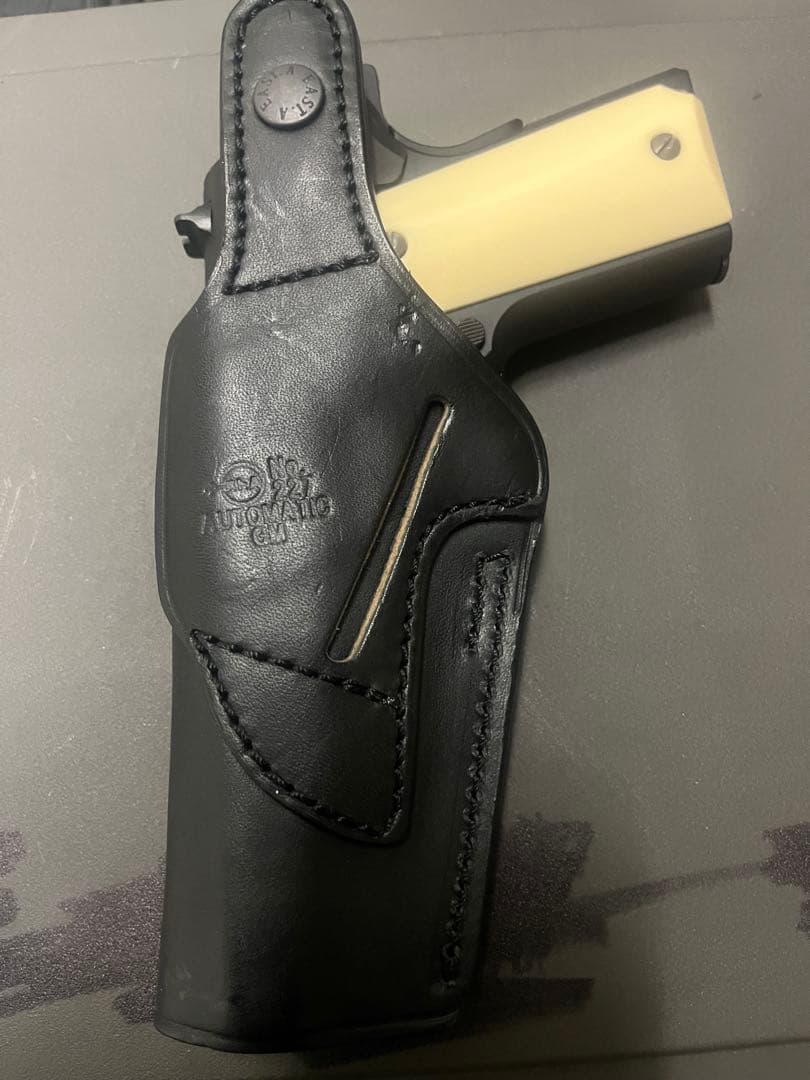 ウエスタンアームズ　コルト m1991A1 ガスガン