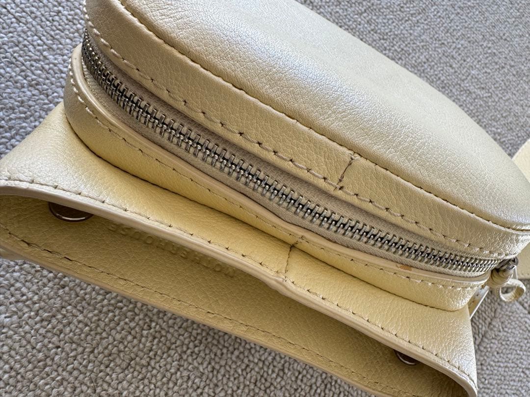 本日のみ！　MOTHERHOUSE バターイエローショルダーバッグ　ソラS