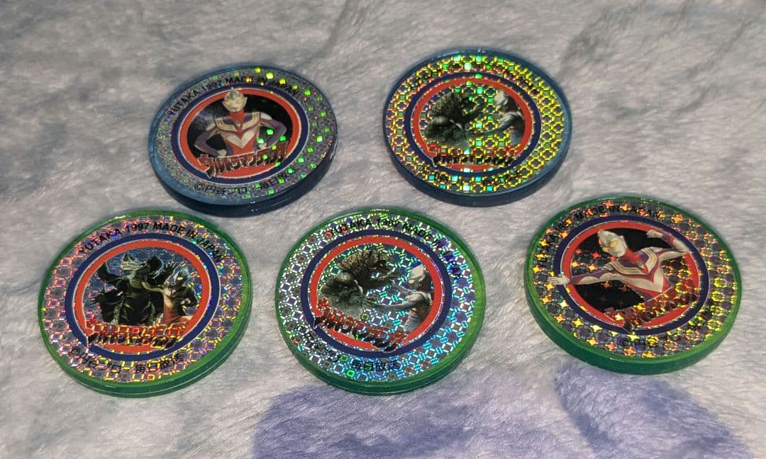 超希少 ウルトラマンティガ スクラッチバトル未使用 専用コイン付