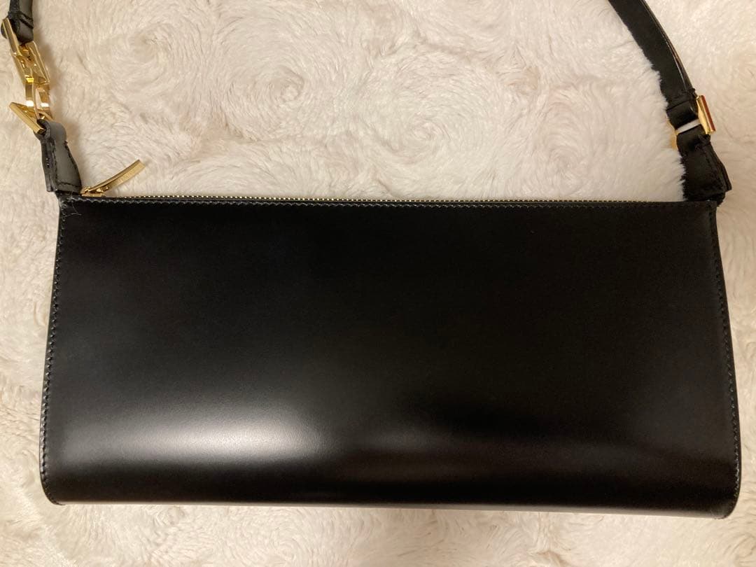 Ferragamo パーティーバッグ 黒