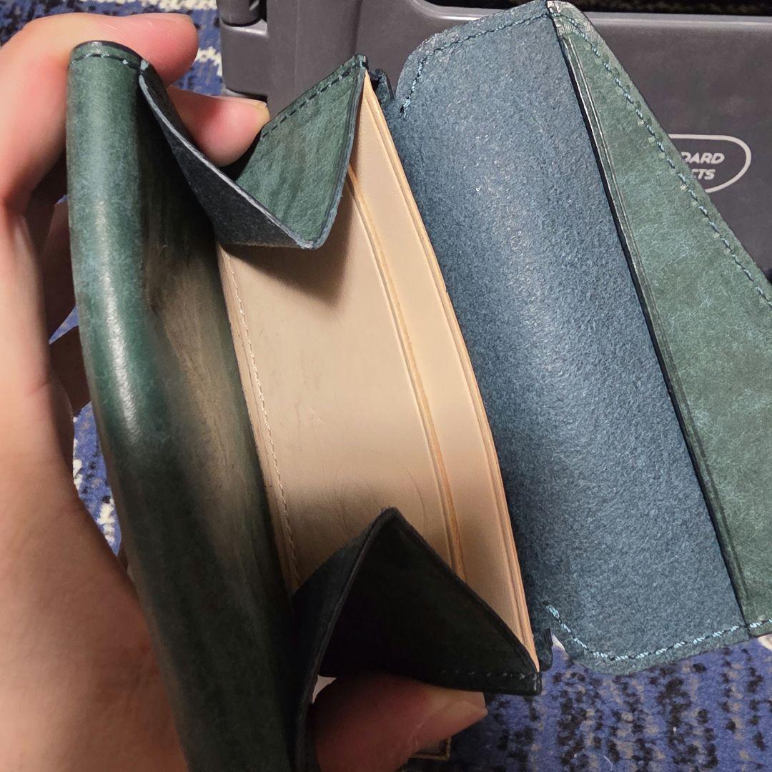 BEERBELLY　コンパクト財布