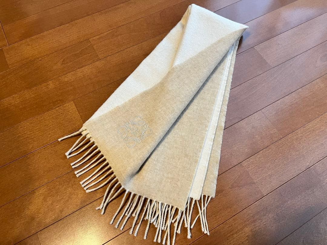 LOEWE バイカラースカーフ マフラー Ivory/Sand ホワイト LOEWE