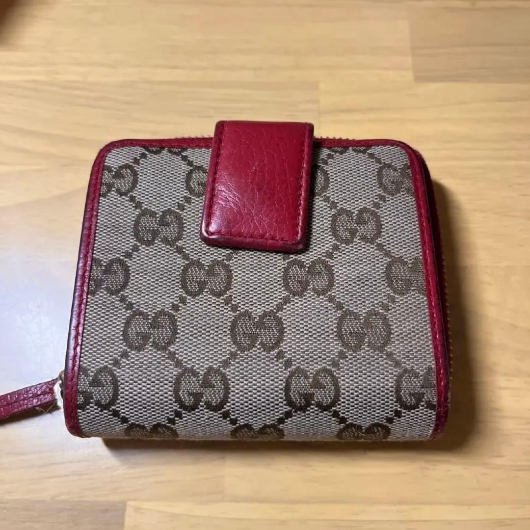 Gucci GGパターン 二つ折り財布 ベージュ/レッド - メルカリ