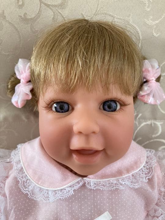 リーミドルトン LEE MIDDILTON リボーンドール 洗礼服 赤ちゃん人形