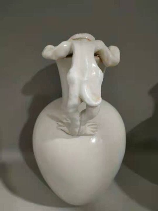 邢州窯 唐時代白磁獅柄大執壺 水注 陶芸 骨董品 匿名配送‼️ - メルカリ