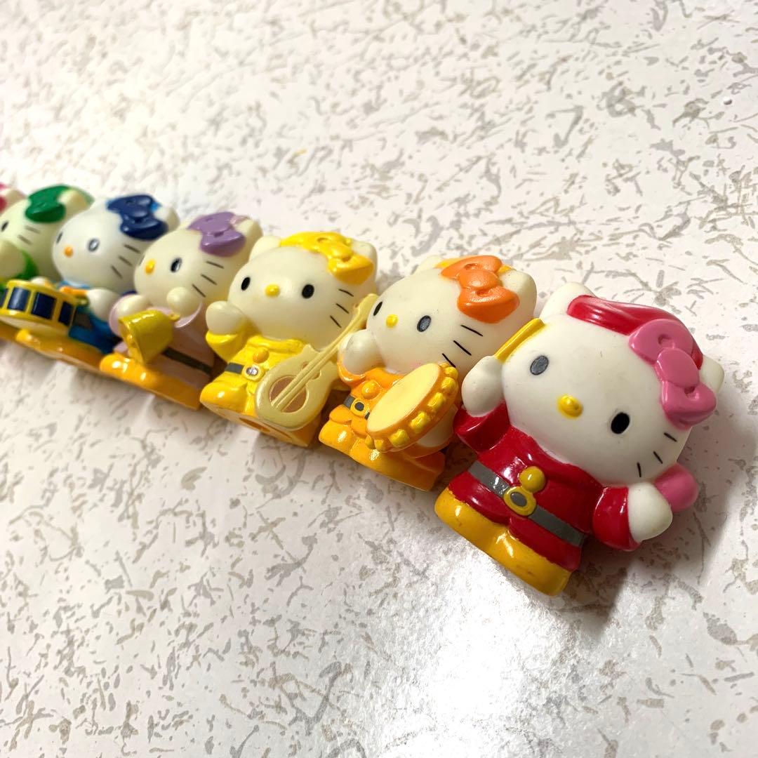 ハローキティ 7人の小人 音楽隊 ミニフィギュア 7体セット - メルカリ