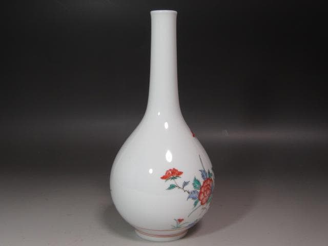 ☆　14代酒井田柿右衛門　錦牡丹鳥一輪生　☆y527