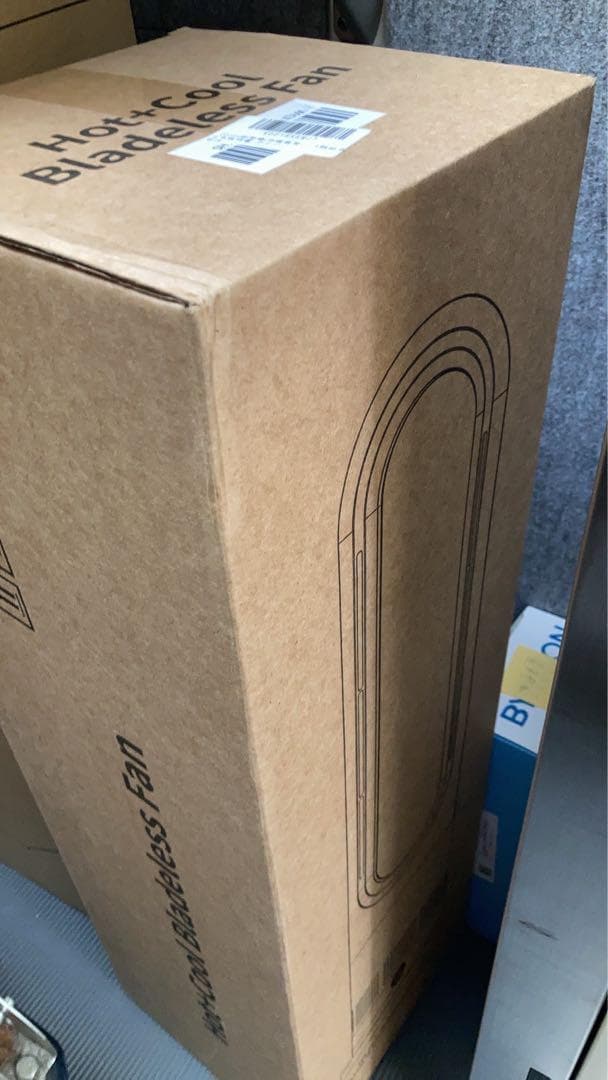 冷暖兼用　羽根なし 扇風機 タワーファン 温風 冷風 冷暖房　ホワイト