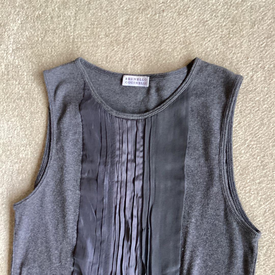 Brunello cucinelli トップス　ダークグレー