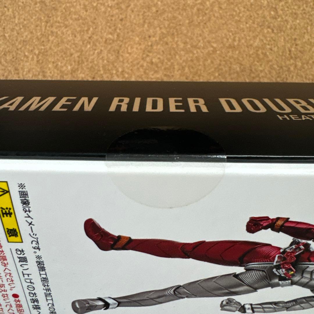 【未開封】S.H.Figuarts仮面ライダーW ヒートメタル