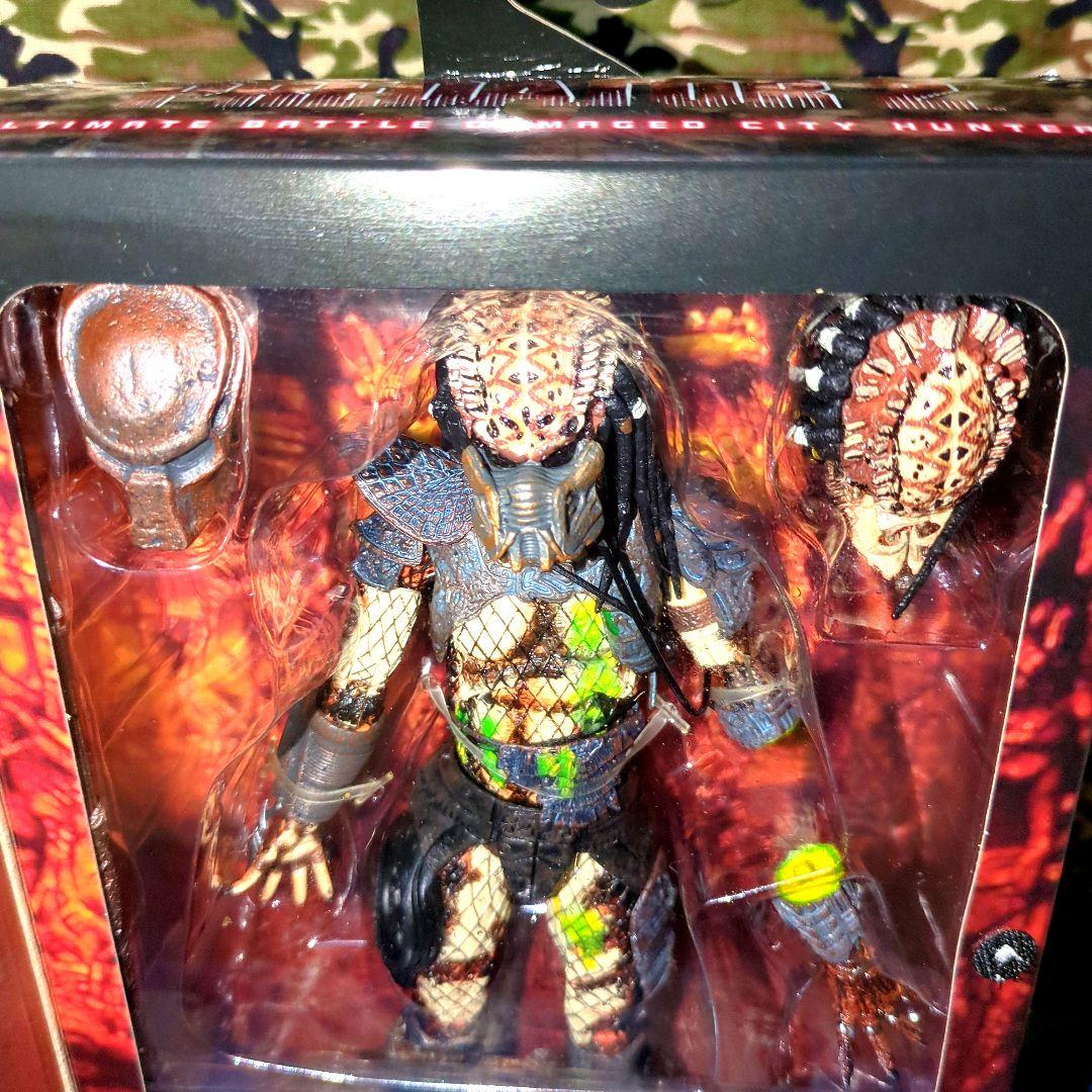 NECAアルティメット•シティハンタープレデター／ ダメージVer【未開封品】