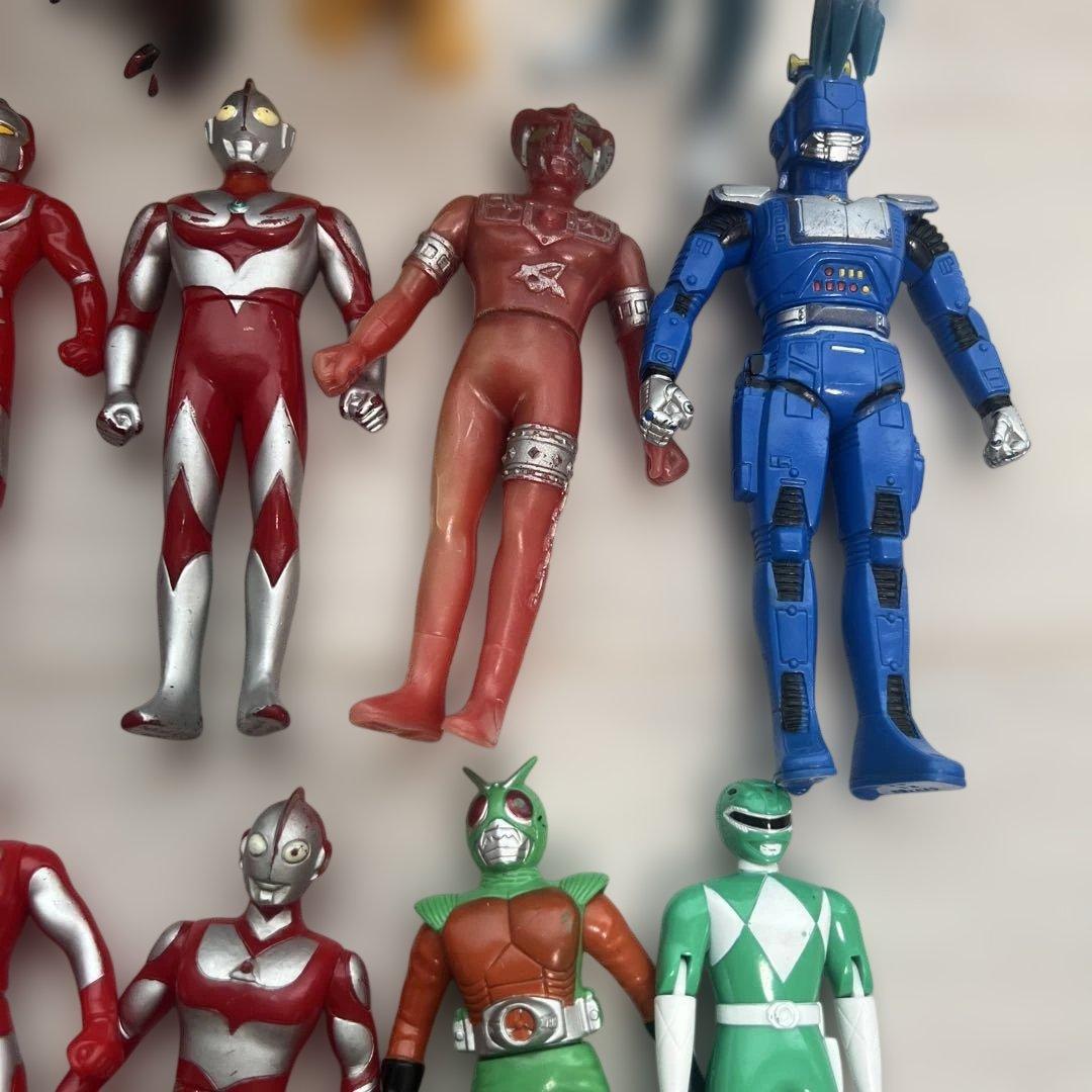 ウルトラマン 仮面ライダー 怪獣 ゴジラ 戦隊物 フィギュア - メルカリ