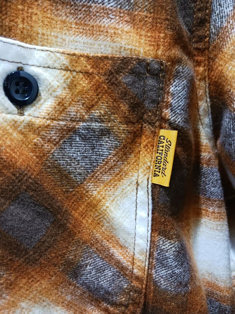 スタンダードカリフォルニア キルティングシャツジャケット　Mサイズ