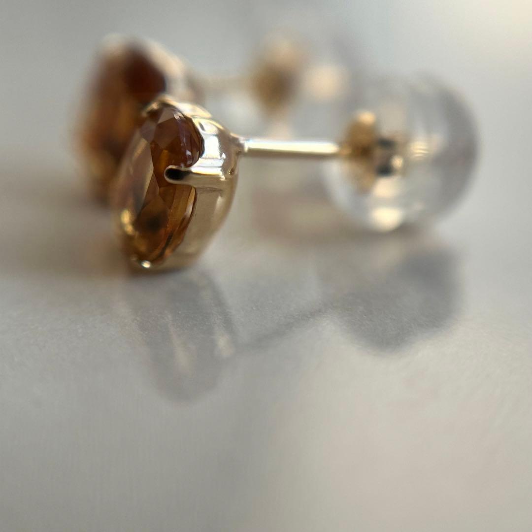 新品未使用　k18 シトリン　0.35ct×2 18金　スタッド　一粒ピアス