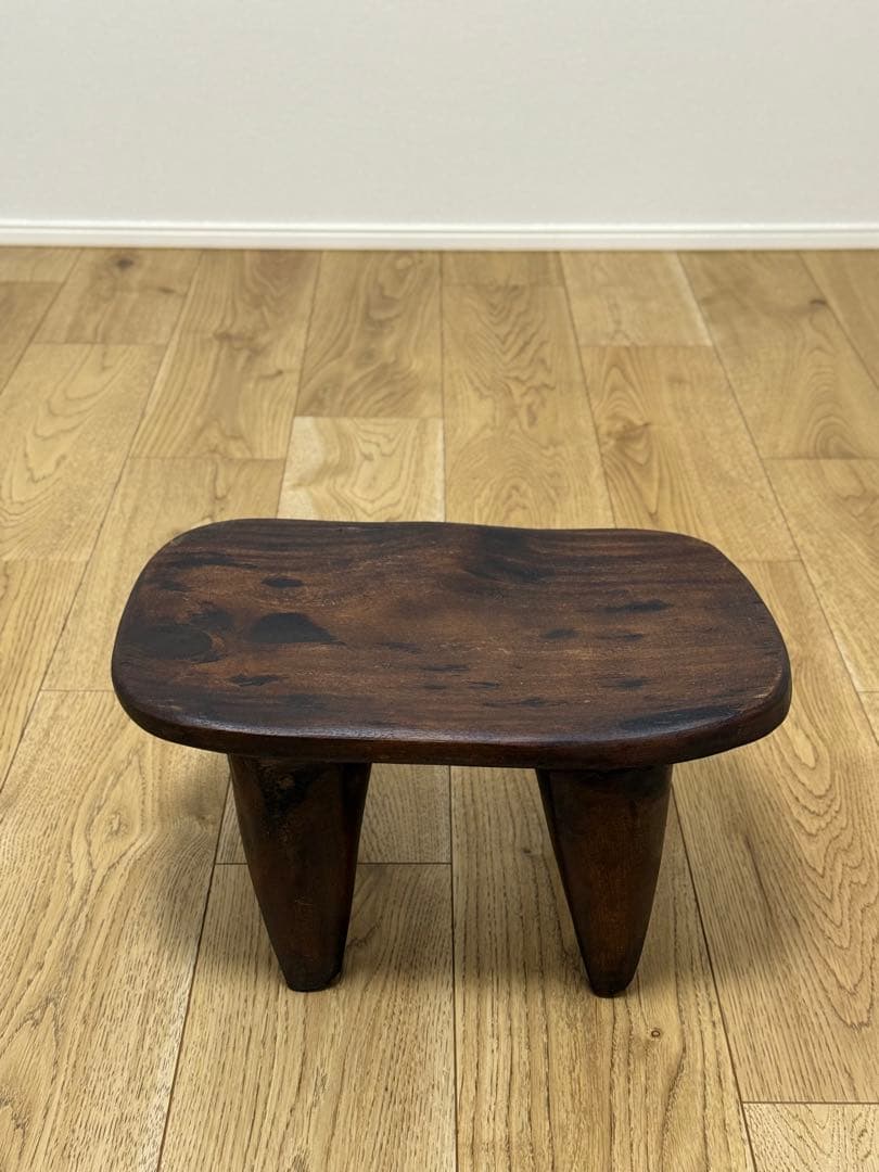 セヌフォ　スツール