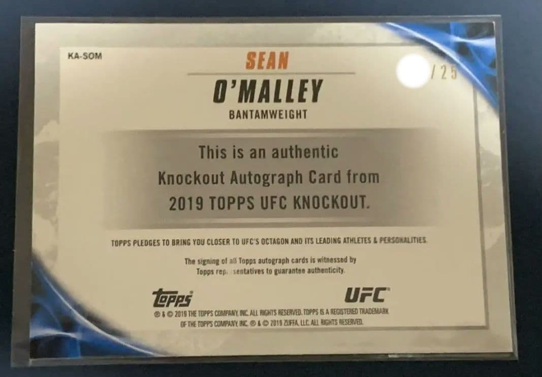 ufc バンダム級王者　ショーンオマリー　サインカード