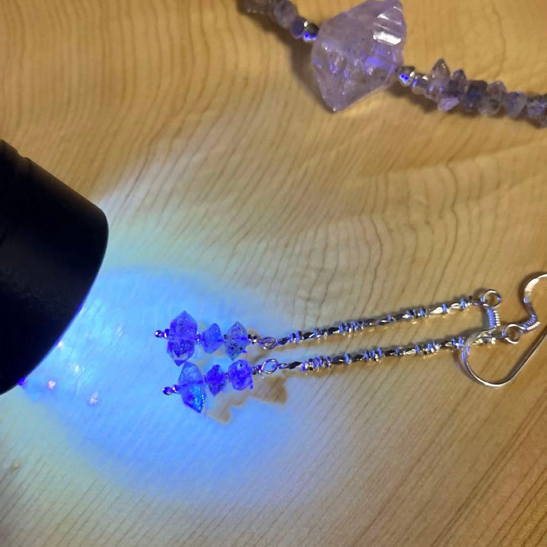 御専用パキスタン産オイルインクォーツとカレンシルバーのチョーカー