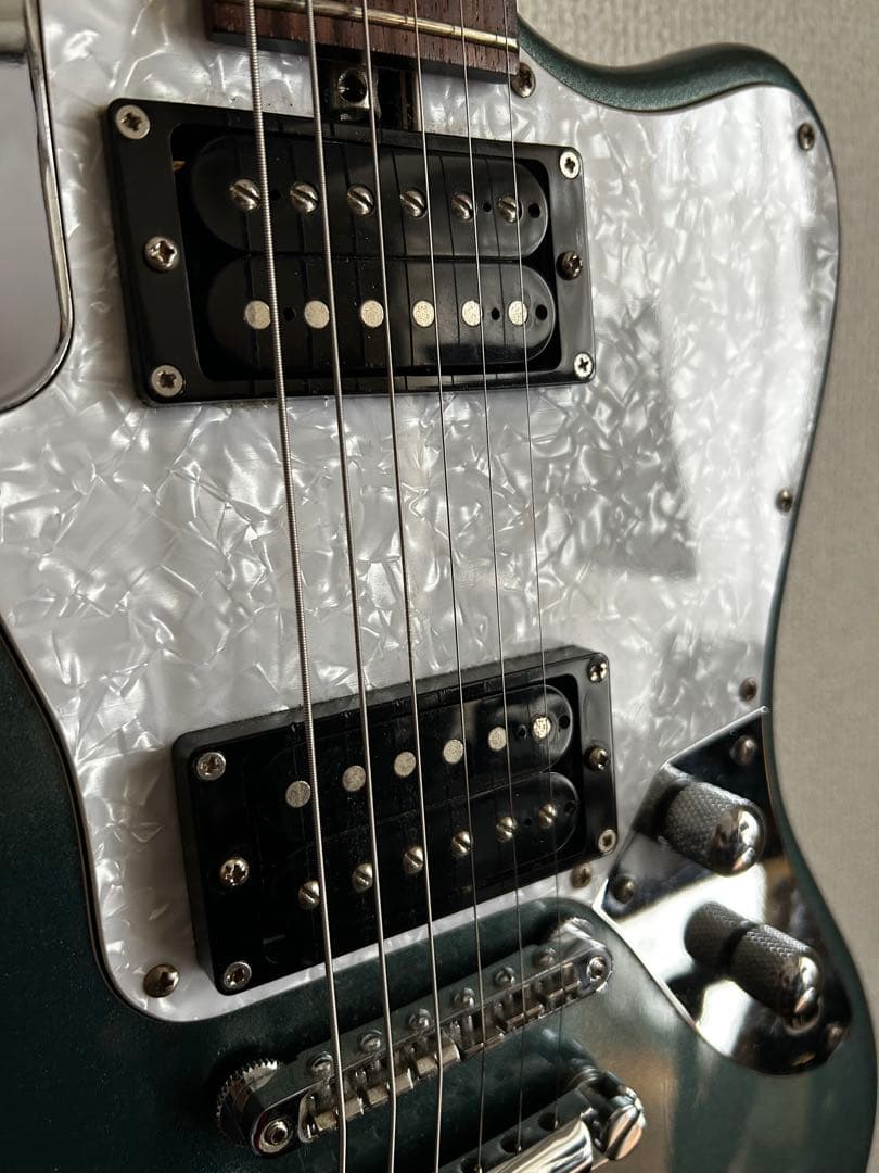 Bacchus JMタイプギター [レアカラー]