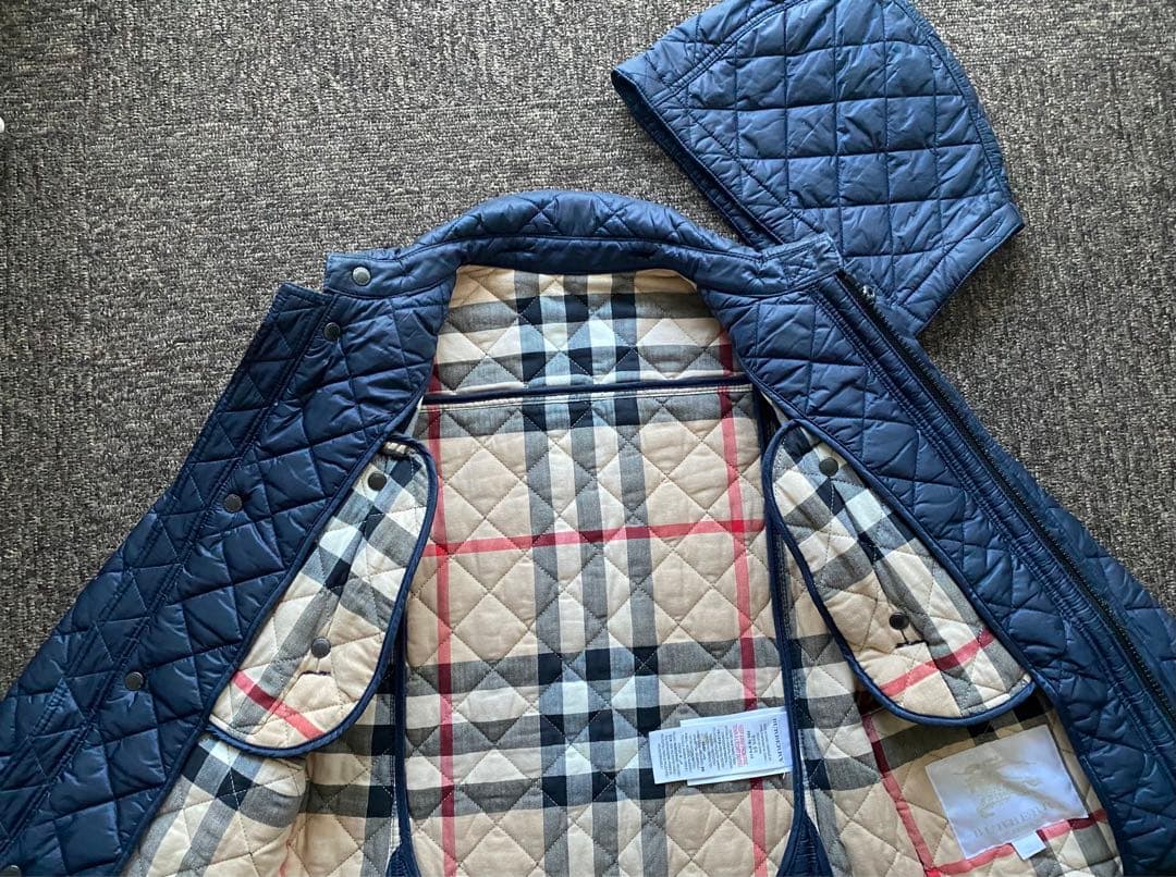 バーバリー 中綿キルティングジャケット 6Y Burberry バーバリー