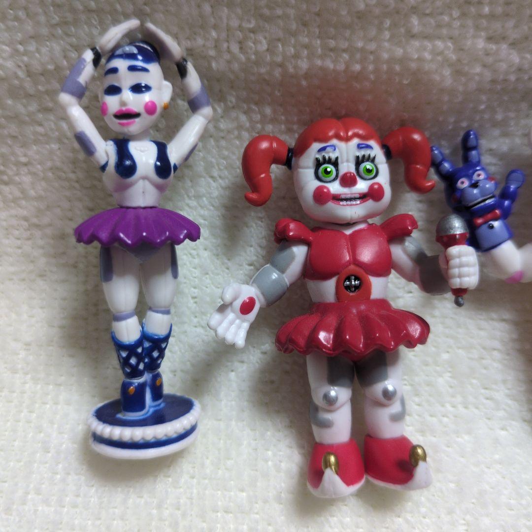 FNAF ファイブナイツアットフレディーズ フィギュア 4体＋2体おまけ