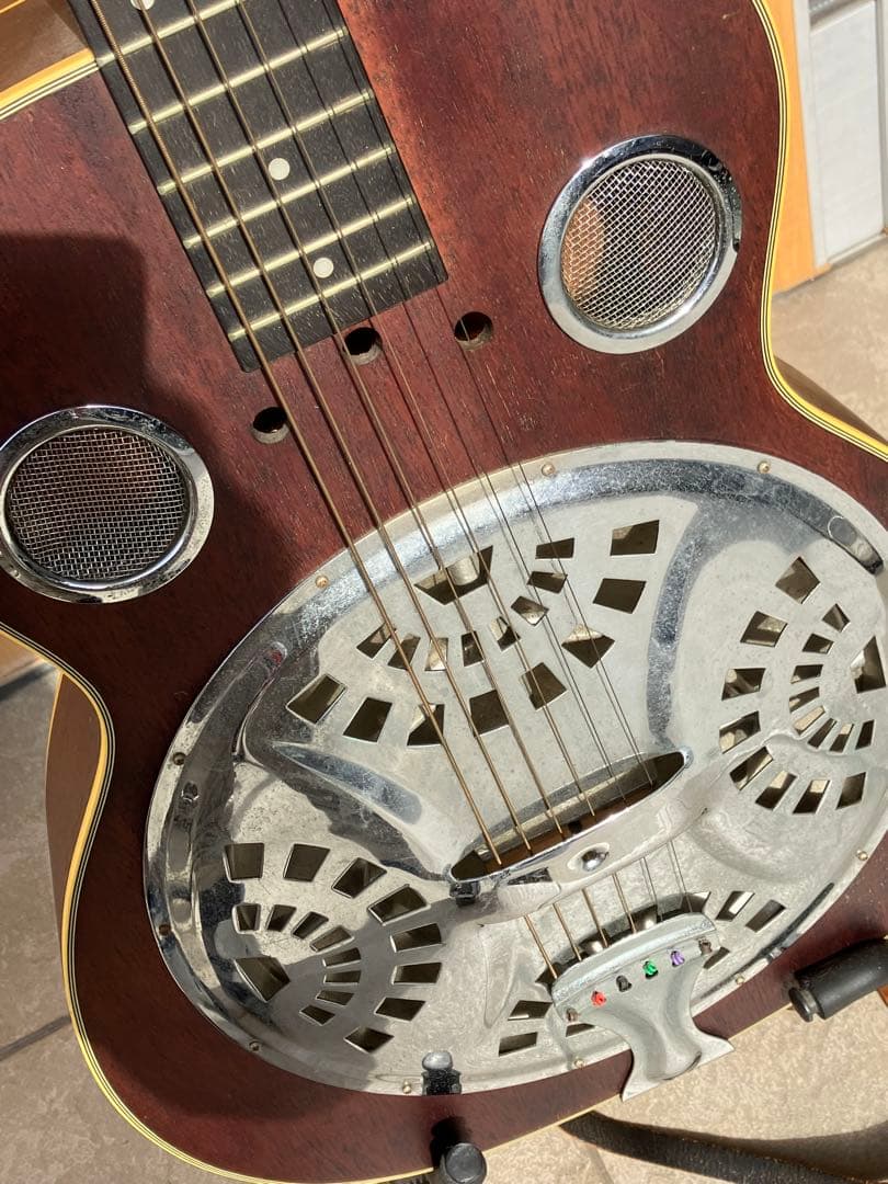 Epiphone The Spider リゾネーターギター スクエアネック