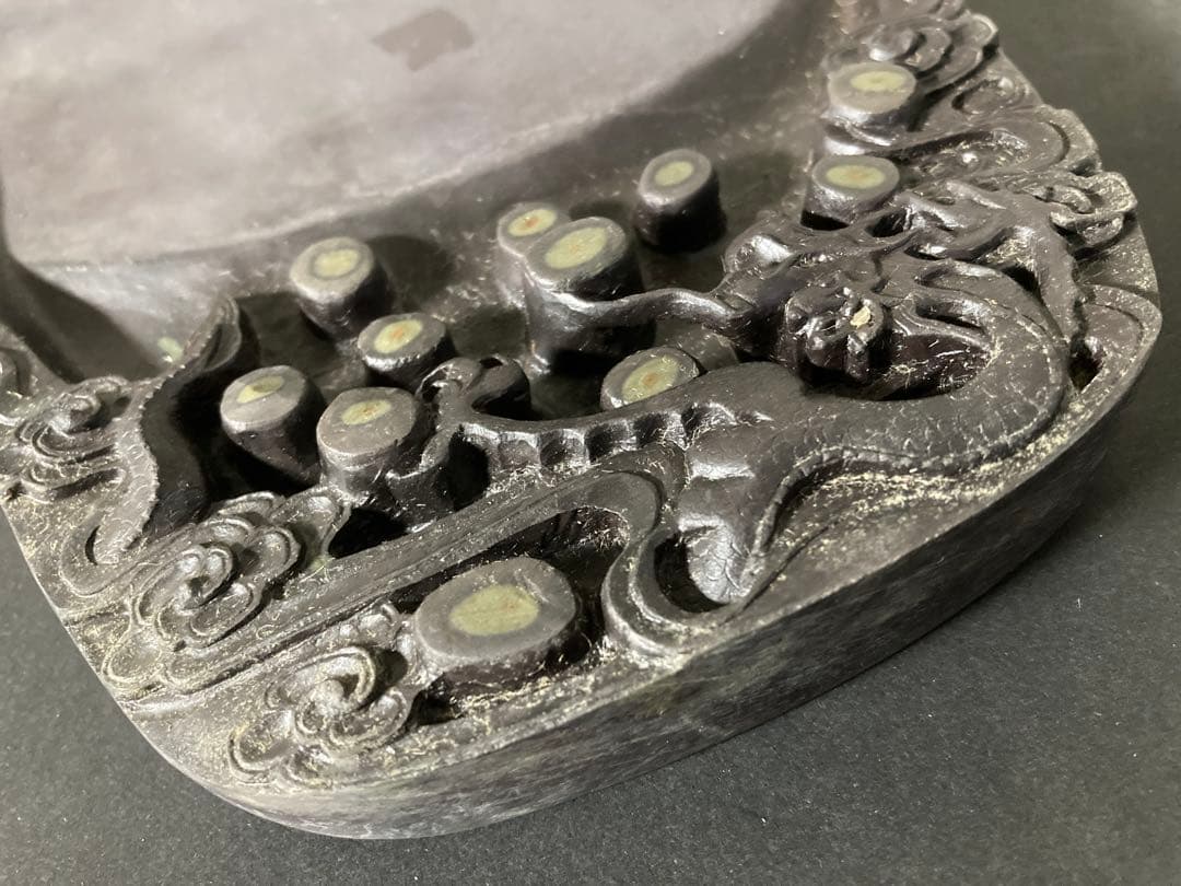 中国端渓硯 眼柱 石眼 龍刻 唐木天地蓋付き 骨董品 - メルカリ