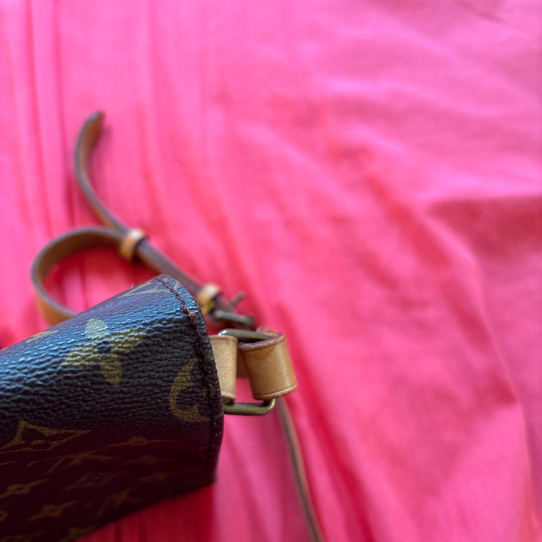 【美品】LOUIS VUITTON ミニ カルトシエール ショルダーバッグ