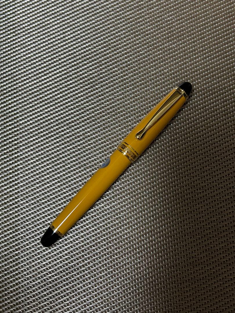 <未使用新品・廃盤> パイロット　カスタム98 イエロー　Pilot 万年筆 PILOT - 廃盤 新品未使用 パイロット カスタム98 万年筆 ダーク