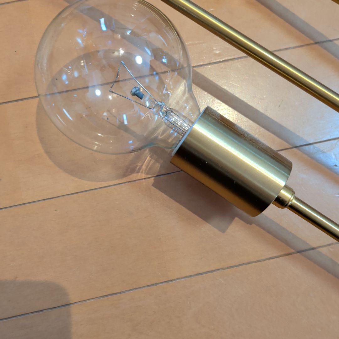 Astre　ゴールドシーリングライト 4灯式 モダンデザイン