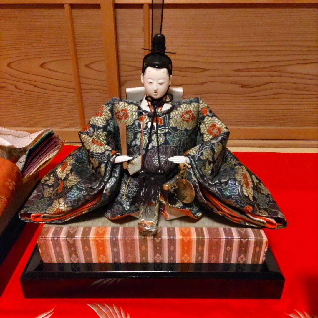 慶雲作　京雛　親王揃い　正絹本仕立十二単衣　台座・毛氈付