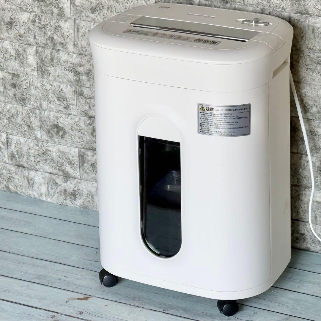 サンワサプライ ペーパー＆CDシュレッダー 400-PSD050 サンワダイレクト本店 サンワサプライ【オフィス・PC周辺通販】