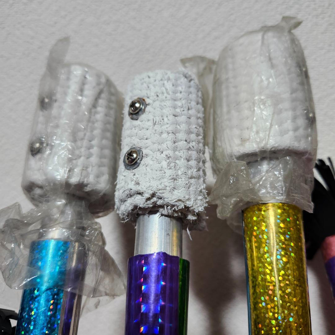 ファイアーデビルスティック3本とデビルスティック2本