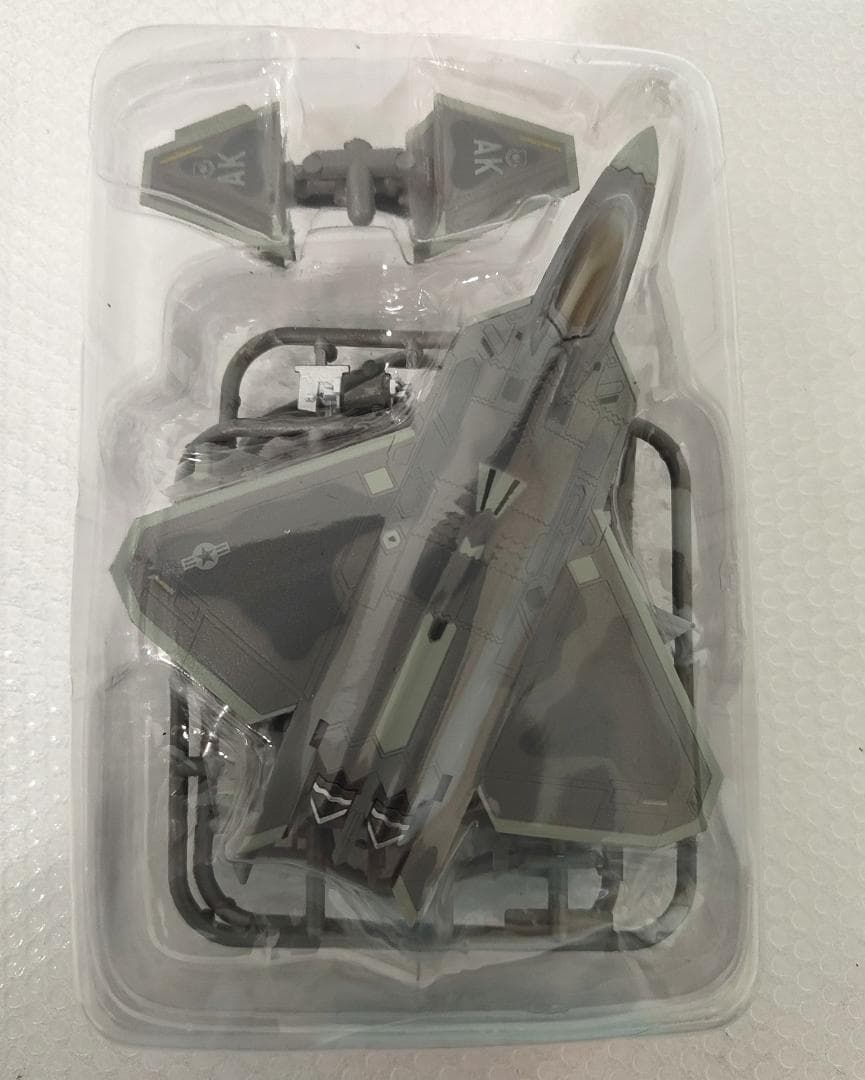 F-toys 1/144 F-22A ラプター アメリカ空軍第90戦闘飛行隊