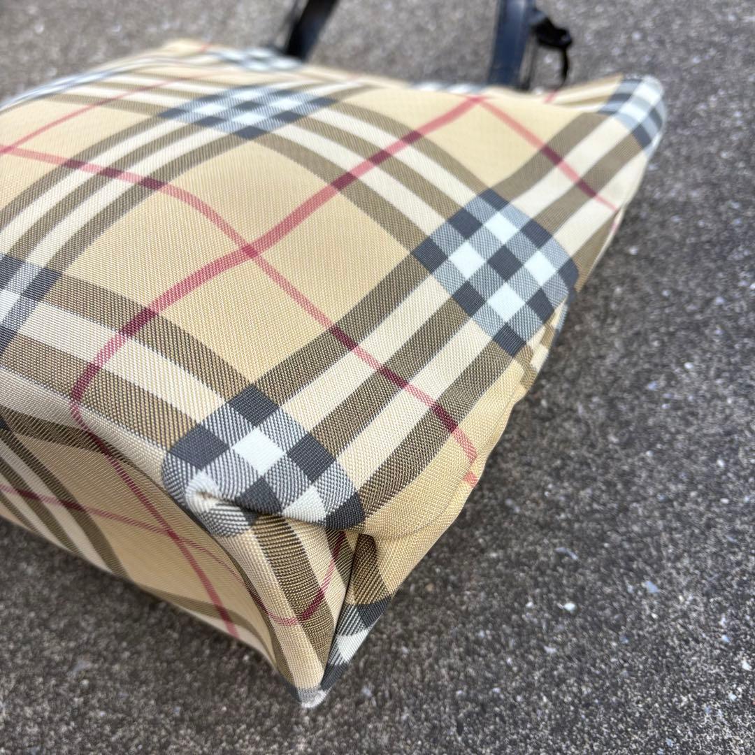 Burberry バーバリー　ノバチェック　ハンドバッグ