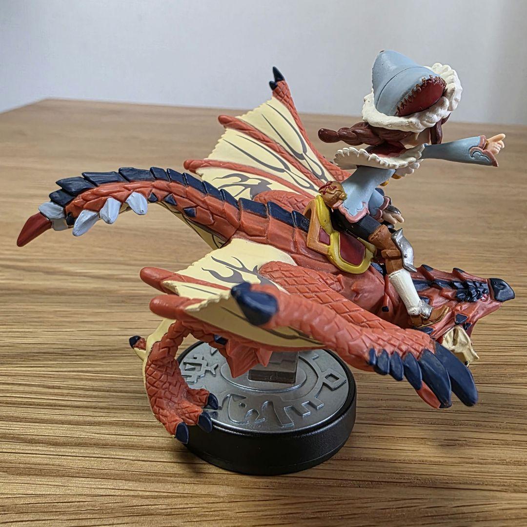 モンスターハンター amiibo アミーボ 隻眼のリオレウス＆ライダー