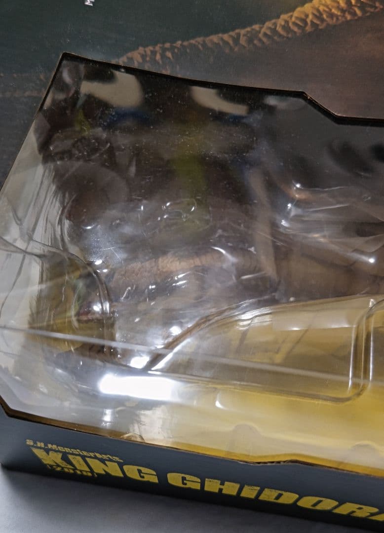 S.H.MonsterArts キングギドラ（2019)　新品未開封「箱難有」