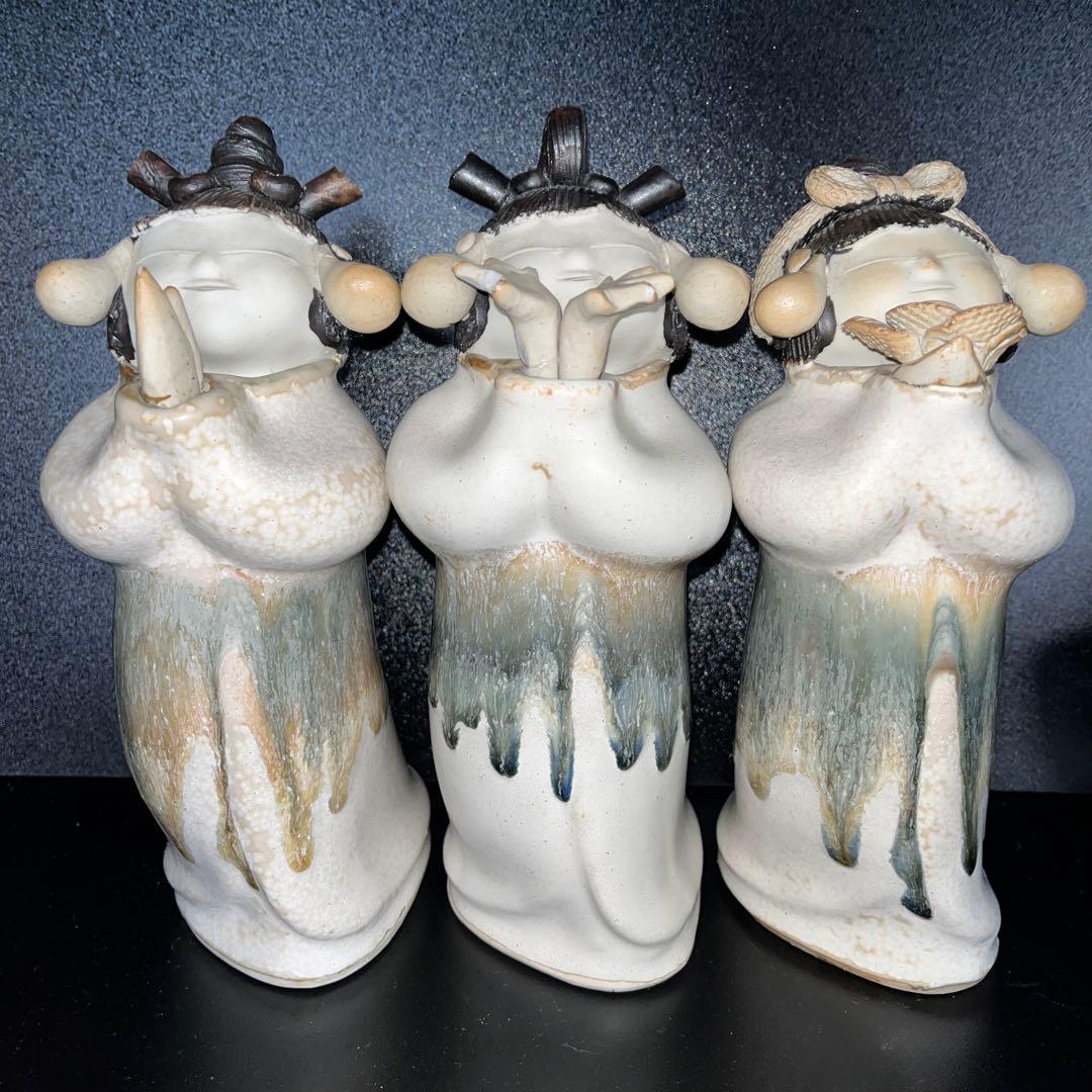 砥部焼 森元青芳作 青芳人形 「念ずれば花開く」の3体セッ