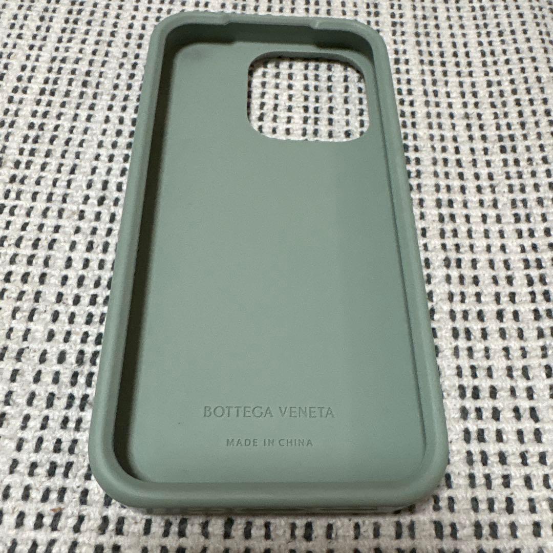 BOTTEGA VENETA グリーン iPhone14proケース