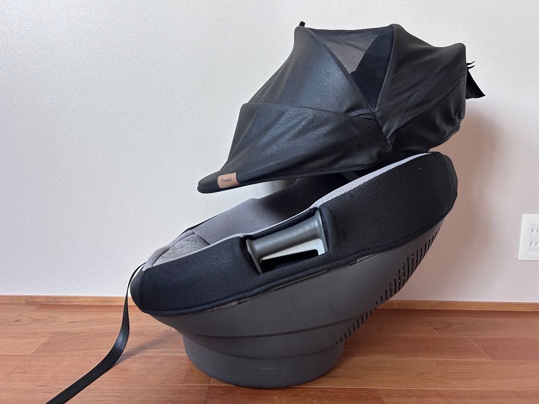 Combi ベビーシート 回転式 THE S ISOFIX グレー