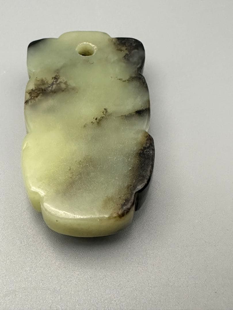 中国美術 ループタイ 和田玉 古砡 白砡 根付 天然素材 アンティーク