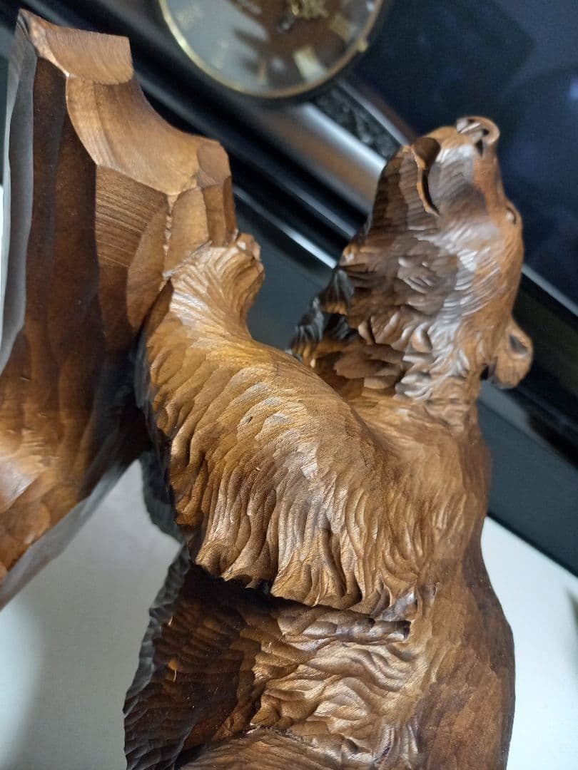 希少 アイヌ 熊 一刀彫 木彫り 堀井作 銘有り 中型 サイズ