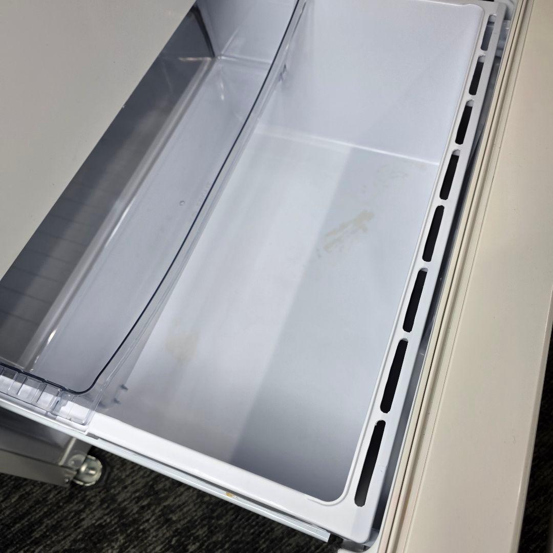 10792送料無料！無印良品 MUJI 272L 3ドア 冷蔵庫 自動製氷付き