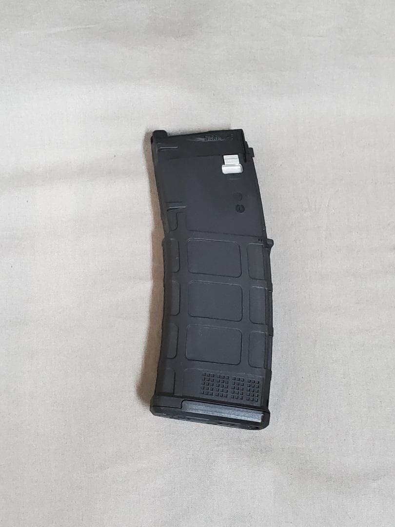 新品未使用 リロード RELOAD M4 30連 ライトウェイトCO2マガジン