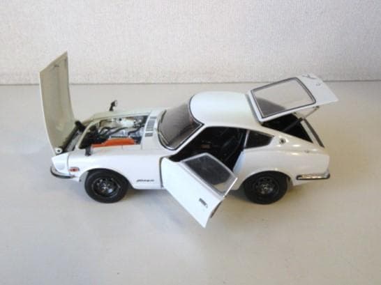 特価 EBBRO (1/24) ニッサン Fair Lady ZL S30