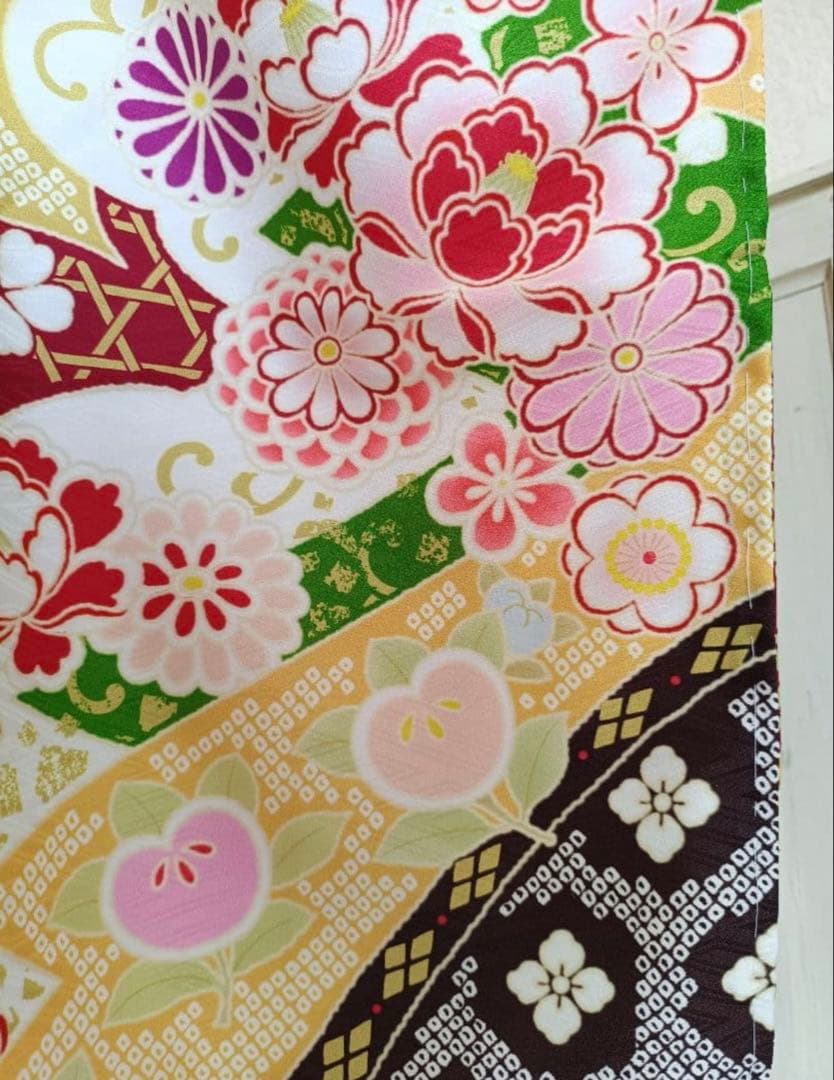 新品☆七五三着物四つ身作り帯フルセット(赤緑ピンク黄色)