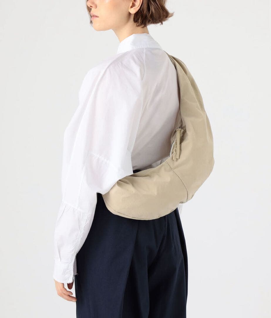 gabriela coll garments ナイロンバッグ　ブラック