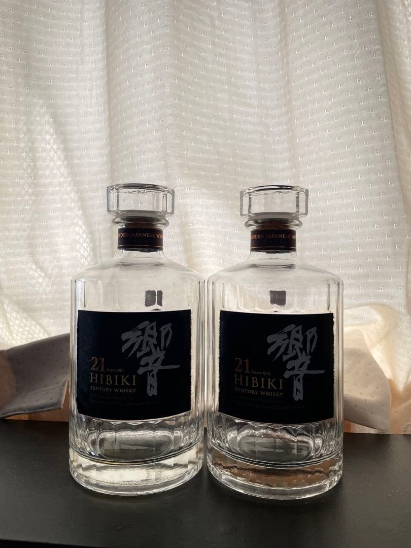山崎18年2本空瓶、響21年1本空瓶